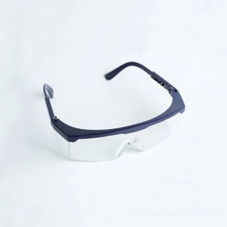 نظارات أمان